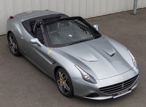 Ferrari California T 8