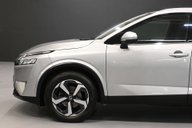 Nissan Qashqai 1.3 Qashqai N-Connecta DiG-T MHEV CVT 5dr 14