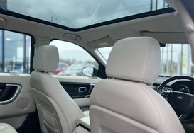 Land Rover Discovery Sport 2.2 SD4 HSE LUXURY AUTOMATIC 23