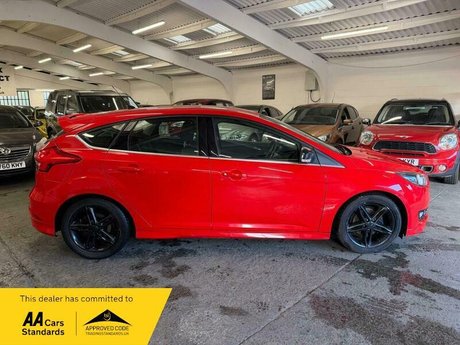 Ford Focus 1.0T EcoBoost Zetec S Euro 6 (s/s) 5dr 7