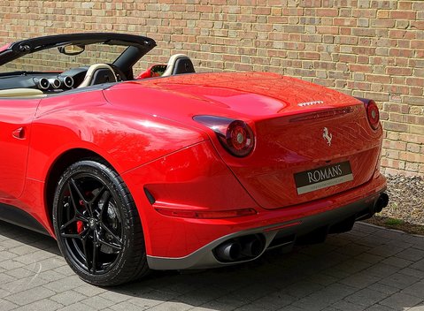 Ferrari California T 10