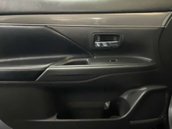 Mitsubishi Outlander 2.0 Outlander Exceed CVT 4WD 5dr 49