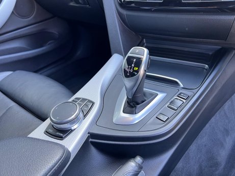 BMW 4 Series 2.0 420i M Sport Auto Euro 6 (s/s) 2dr 19