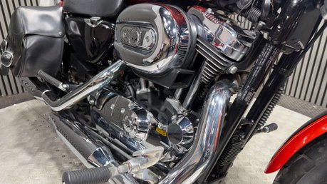 Harley-Davidson Sportster 1200 XL1200C 2011 ONLY 7K NEW MOT CUSTOM CRUISER BIKE 23