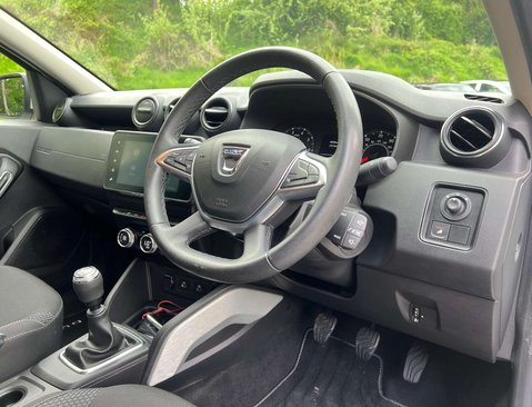 Dacia Duster 1.3 Duster Prestige TCe 4x2 5dr 14