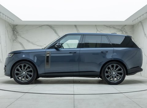 Land Rover Range Rover P530 SV 5