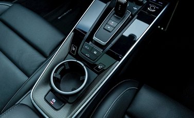 Porsche 911 Turbo S (992) 18