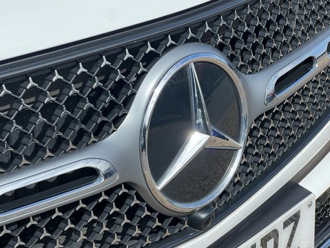 Mercedes-Benz GLC GLC 300 4MATIC AMG LINE MHEV 13