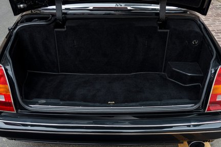 Bentley Azure Mulliner Wide Body 29