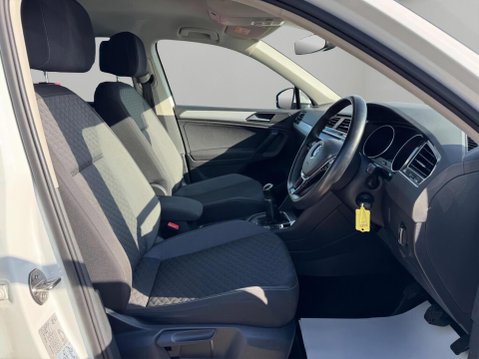 Volkswagen Tiguan 1.4 TSI SE Navigation Euro 6 (s/s) 5dr 12