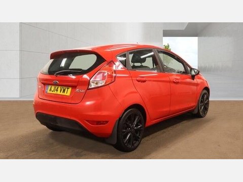 Ford Fiesta 1.0T EcoBoost Zetec Euro 5 (s/s) 5dr 5