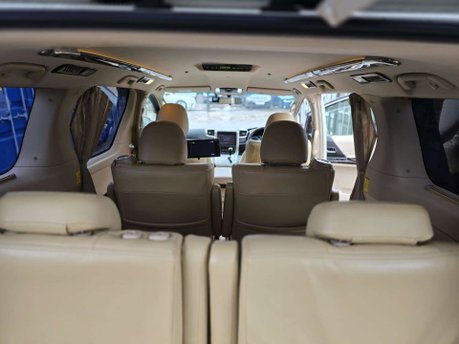 Toyota Alphard Auto+Hybrid+Ulez+7Seats 26