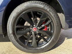 Jaguar F-Pace 2.0 D200 MHEV R-Dynamic Black SUV 5dr Diesel Auto AWD Euro 6 (s/s) (204 ps) 16
