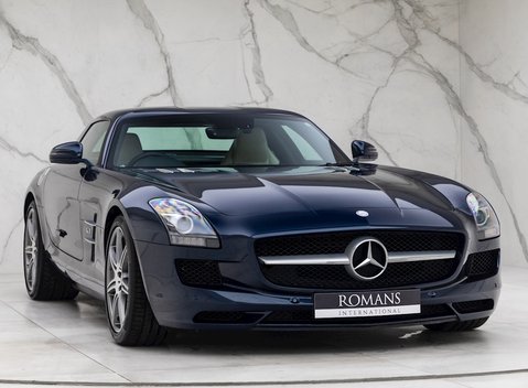 Mercedes-Benz SLS AMG 1