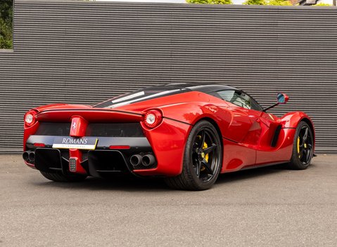 Ferrari LaFerrari 4