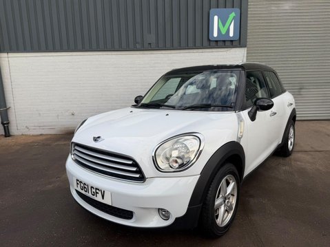 Mini Countryman 1.6 Cooper D Euro 5 (s/s) 5dr 3