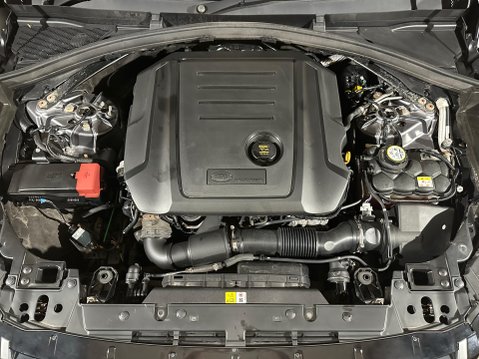 Land Rover Range Rover Velar R-DYNAMIC HSE 10