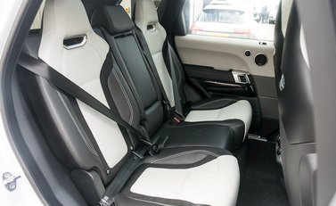 Land Rover Range Rover Sport 5.0 SVR 13
