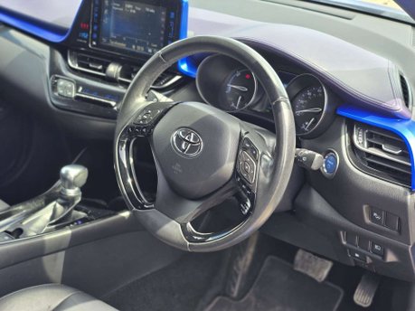 Toyota C-HR 1.8 VVT-h Dynamic SUV 5dr Petrol Hybrid CVT Euro 6 (s/s) (122 ps) 37
