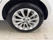 Vauxhall Corsa 1.2 Corsa SE 5dr 8