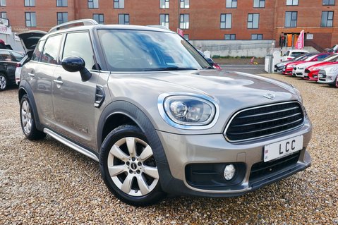 Mini Countryman COOPER D ALL4 AUTOMATIC..SAT NAV,CHILLI,EXCITMENT,CRUISE,CONNECTED. 4