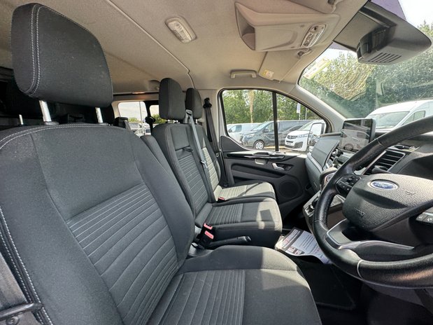 Ford Transit Custom AUTO Crew [SOLD MM] Cab SWB L1H1 320 Limited Air Con Sensors EURO 6 NO VAT 17