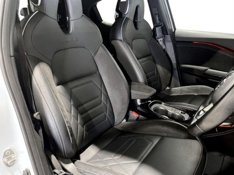 Nissan Juke 1.0 DIG-T Tekna+ SUV 5dr Petrol DCT Auto Euro 6 (s/s) (114 ps) 11