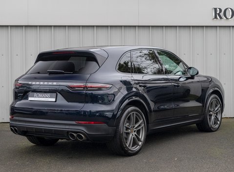 Porsche Cayenne S 7