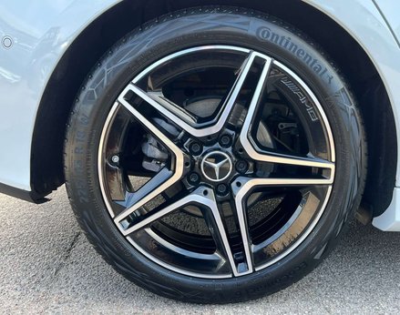 Mercedes-Benz B Class 2.0 B 200 AMG Line Edition Premium D Auto 5dr 15