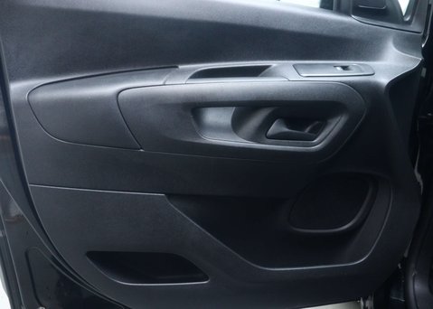 Vauxhall Combo 1.5 Combo 2000 Griffin Edition TD 37