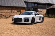 Audi R8 5.2 FSI V10 Plus S Tronic quattro Euro 6 (s/s) 2dr 1
