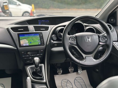 Honda Civic 1.6 Civic i-DTec SR 5dr 4