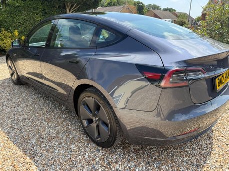 Tesla Model 3 Standard Range Plus Auto RWD 4dr 10