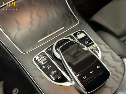 Mercedes-Benz C Class 2.0 C300 AMG Line (Premium) Saloon 4dr Petrol G-Tronic+ Euro 6 (s/s) (258 p 17