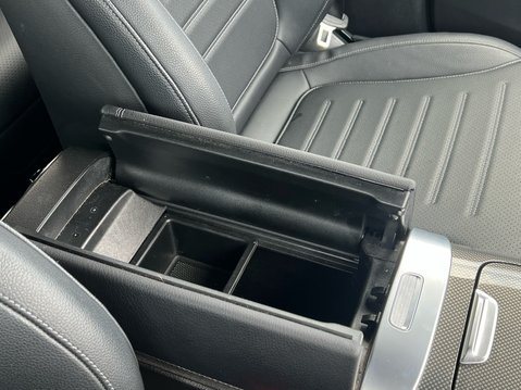 Mercedes-Benz GLC GLC 300 4MATIC AMG LINE MHEV 29