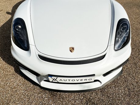 Porsche Cayman GT4 28