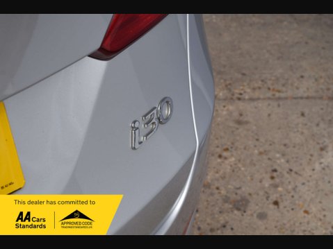 Hyundai i30 1.6 i30 SE Blue Drive CRDi 5dr 27
