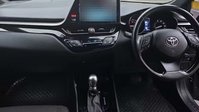 Toyota C-HR 1.8 VVT-h Dynamic SUV 5dr Petrol Hybrid CVT Euro 6 (s/s) (122 ps) 7