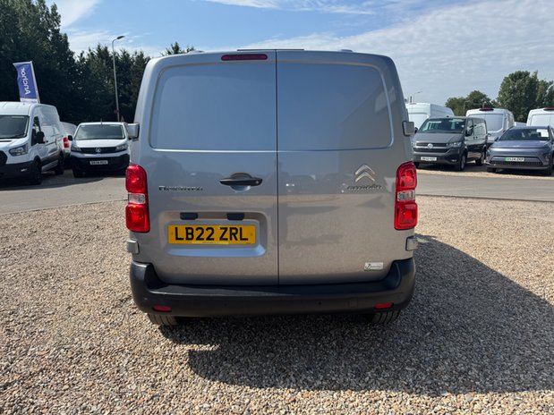 Citroen Dispatch AUTO [SOLD SM] MWB L2H1 Low Roof Prime 3100 Air Con Sensors EURO 6 7