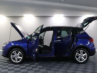 SEAT Arona TSI FR 6