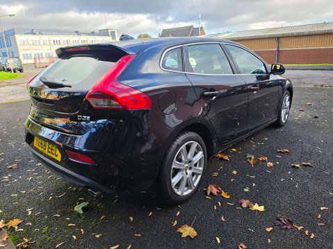 Volvo V40 2.0 V40 Inscription D3 5dr 37