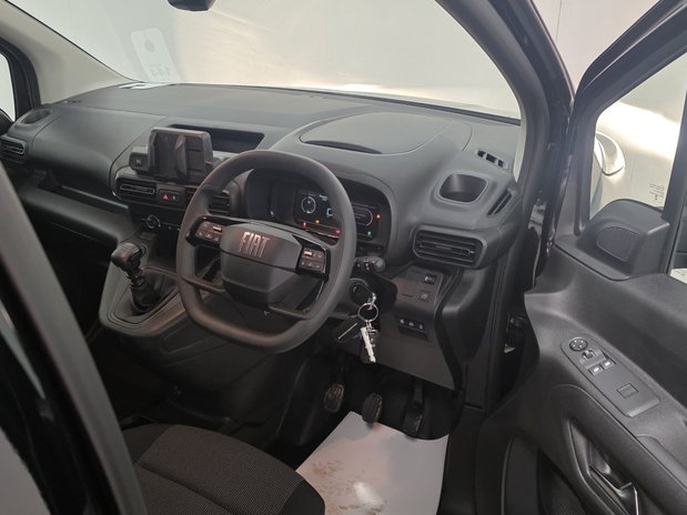 Fiat Doblo Doblo L2 1.5 MultiJet 100 H1 Crew Van 24