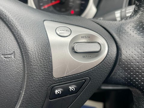 Nissan Juke 1.5 dCi Tekna Euro 6 (s/s) 5dr 27