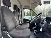 Peugeot Boxer LWB L3H2 Medium Roof Professional Premium Plus 335 SELECT 18