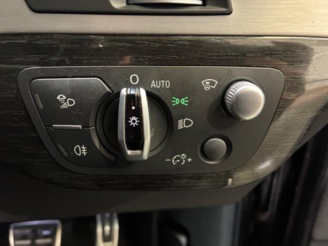 Audi SQ7 4.0 TDI V8 Tiptronic quattro Euro 6 (s/s) 5dr 32