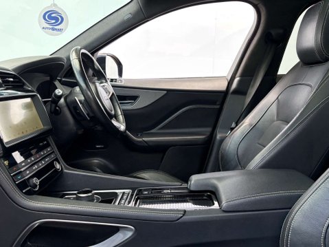 Jaguar F-Pace 2.0 F-PACE Chequered Flag AWD D Auto 4WD 5dr 74