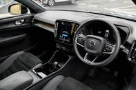 Volvo C40 RECHARGE PRO TWIN AWD 4