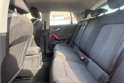 Audi Q2 TFSI SPORT..1 PREVIOUS OWNER,5 SERVICES,SAT NAV,CLIMATE CONTROL 21