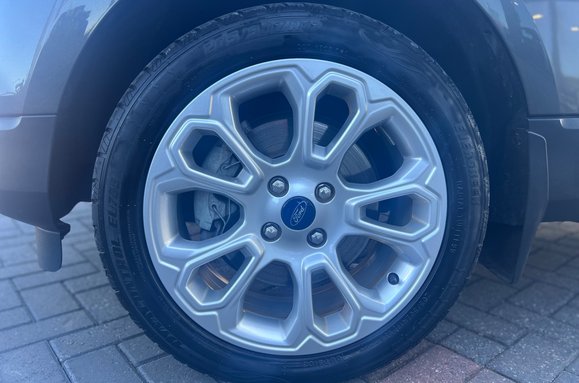 Ford Ecosport TITANIUM 12