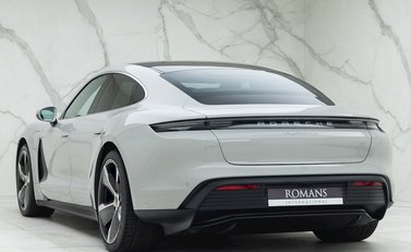 Porsche Taycan 4S 3